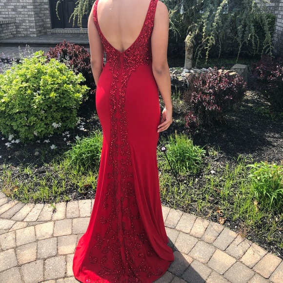 Prom dress! - Picture 2 of 4